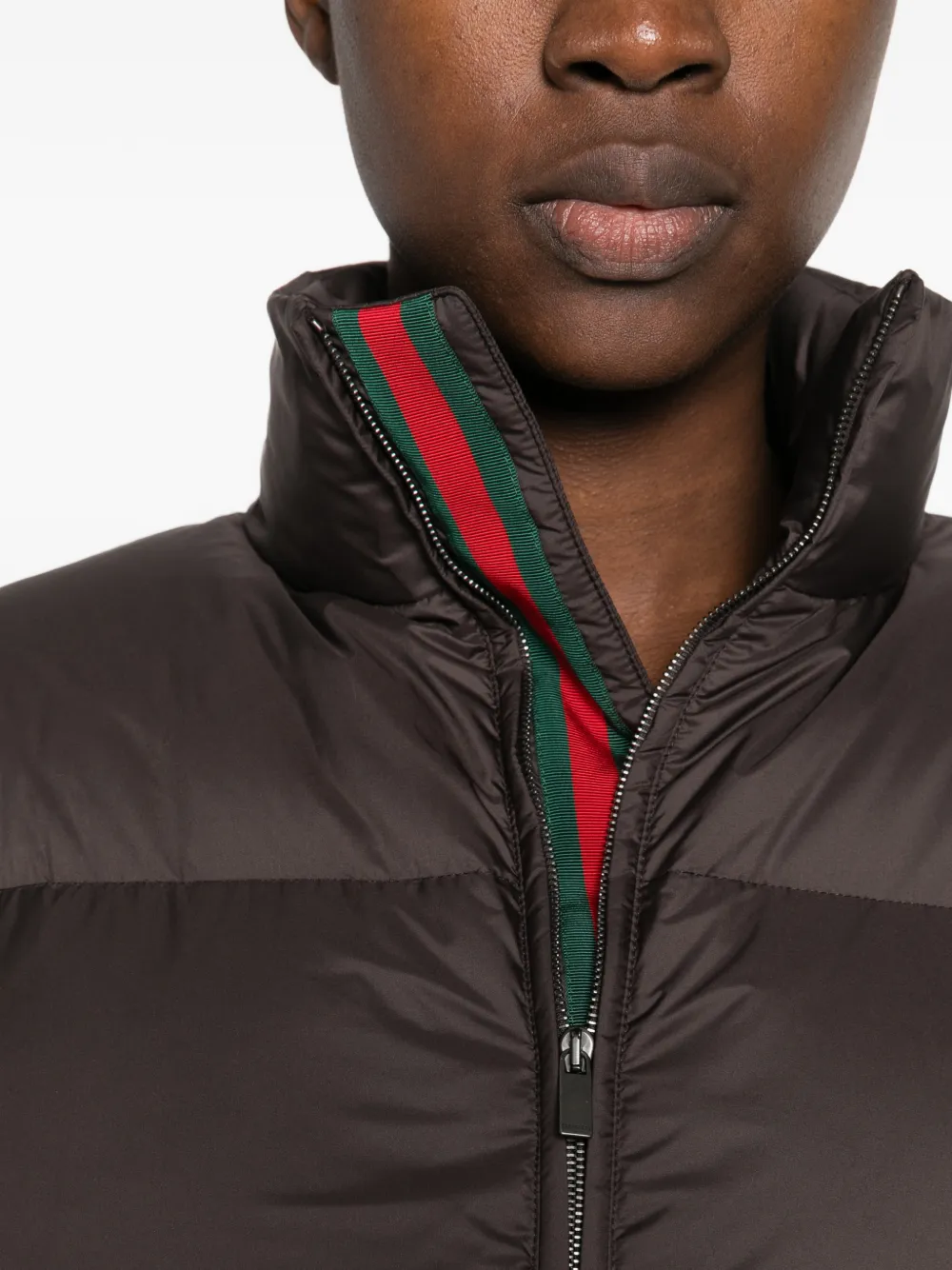 Gucci Gewatteerd donsjack Bruin