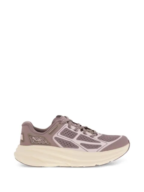 HOKA baskets Clifton One9