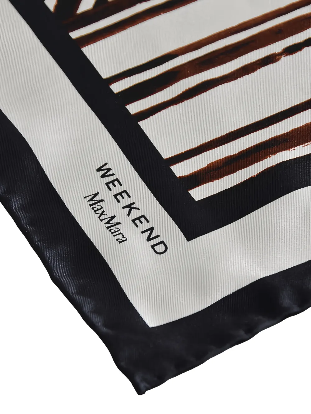 Weekend Max Mara Gestreepte satijnen sjaal Beige