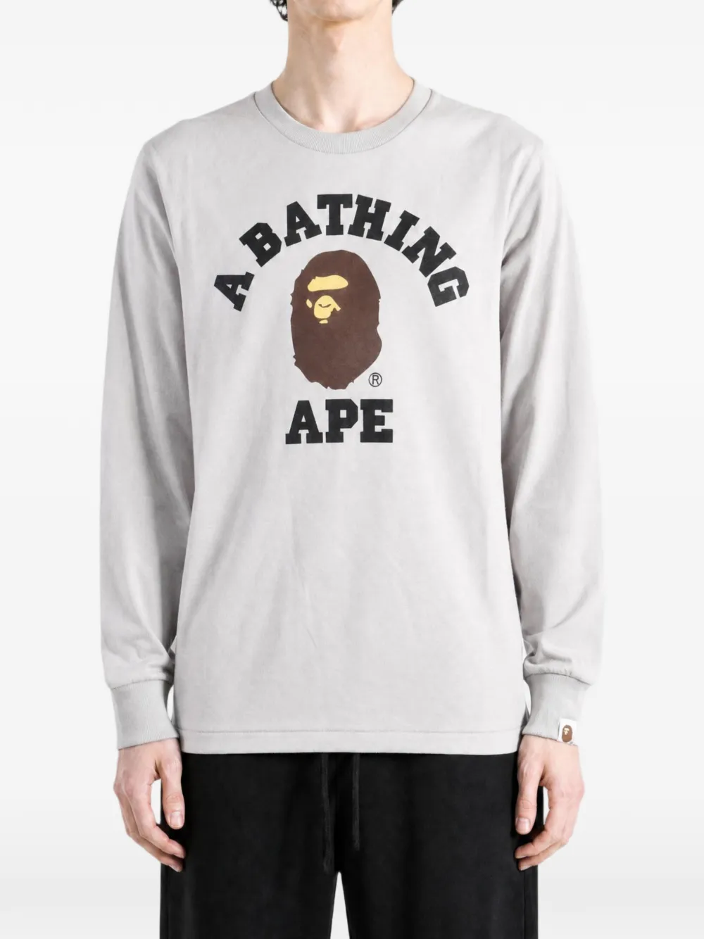 A BATHING APE head T-shirt Grijs