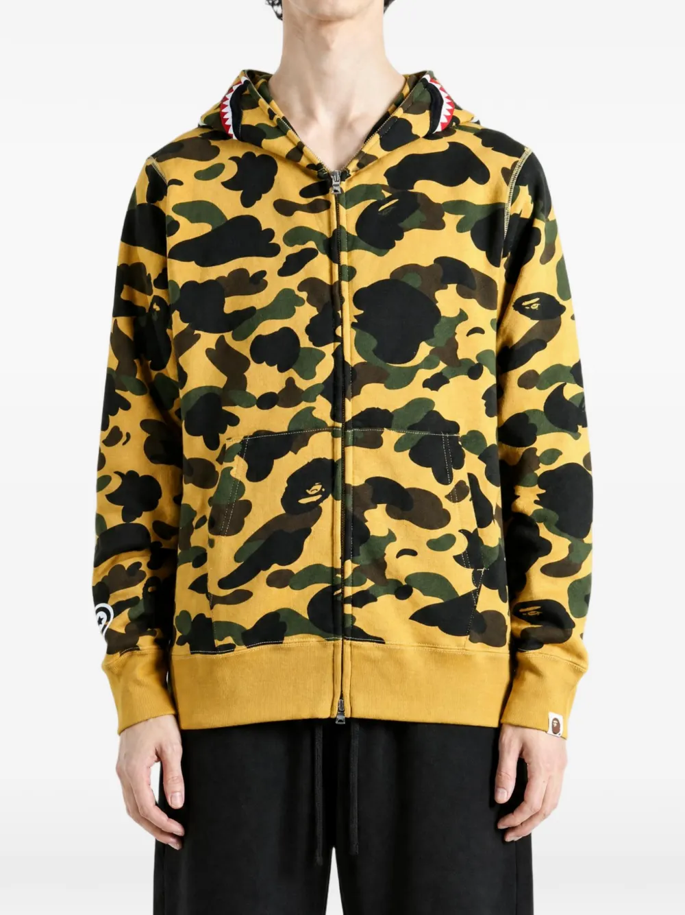 A BATHING APE Hoodie met haaienmotief en camouflage-print Geel