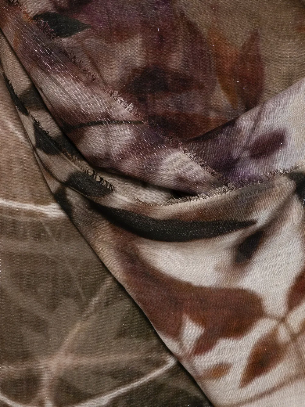Faliero Sarti Dafne sjaal met blader-print Beige