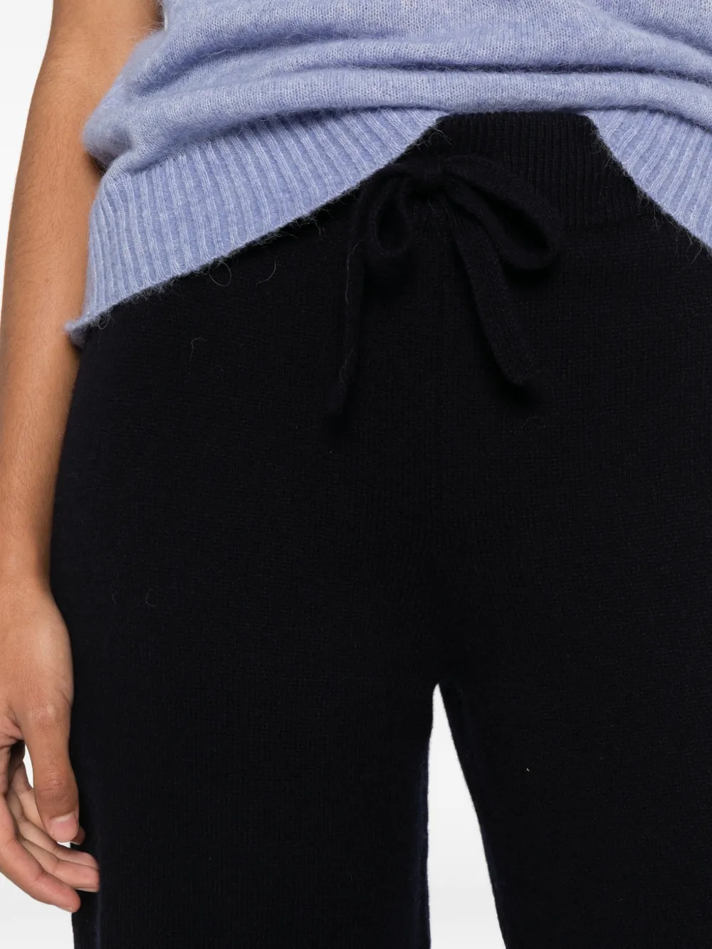 Gant wool-cashmere knit trousers Blauw