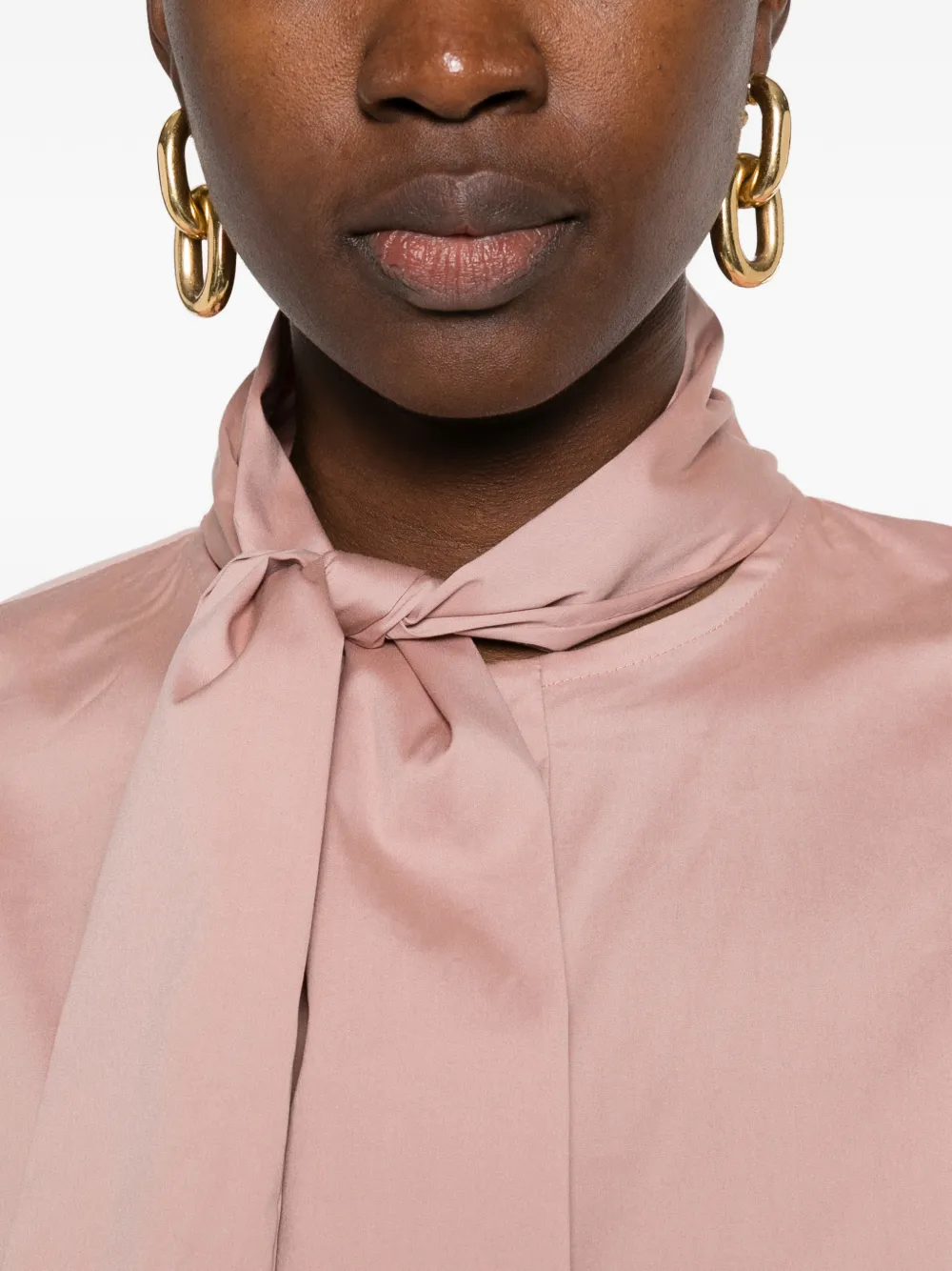 Le Sarte Pettegole Blouse met strik en knopen Roze