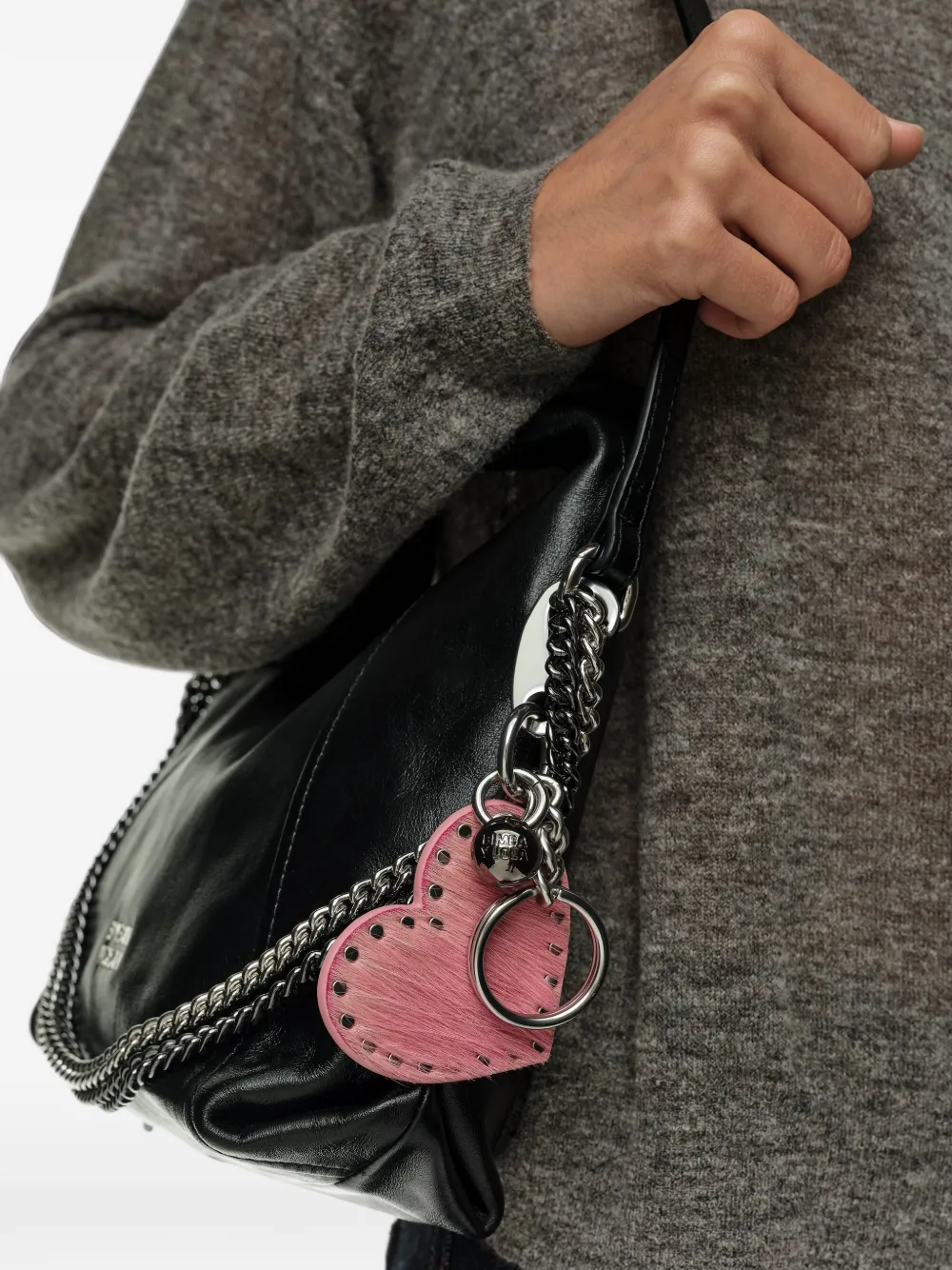 BIMBA Y LOLA Sleutelhanger met hart bont en studs Zilver