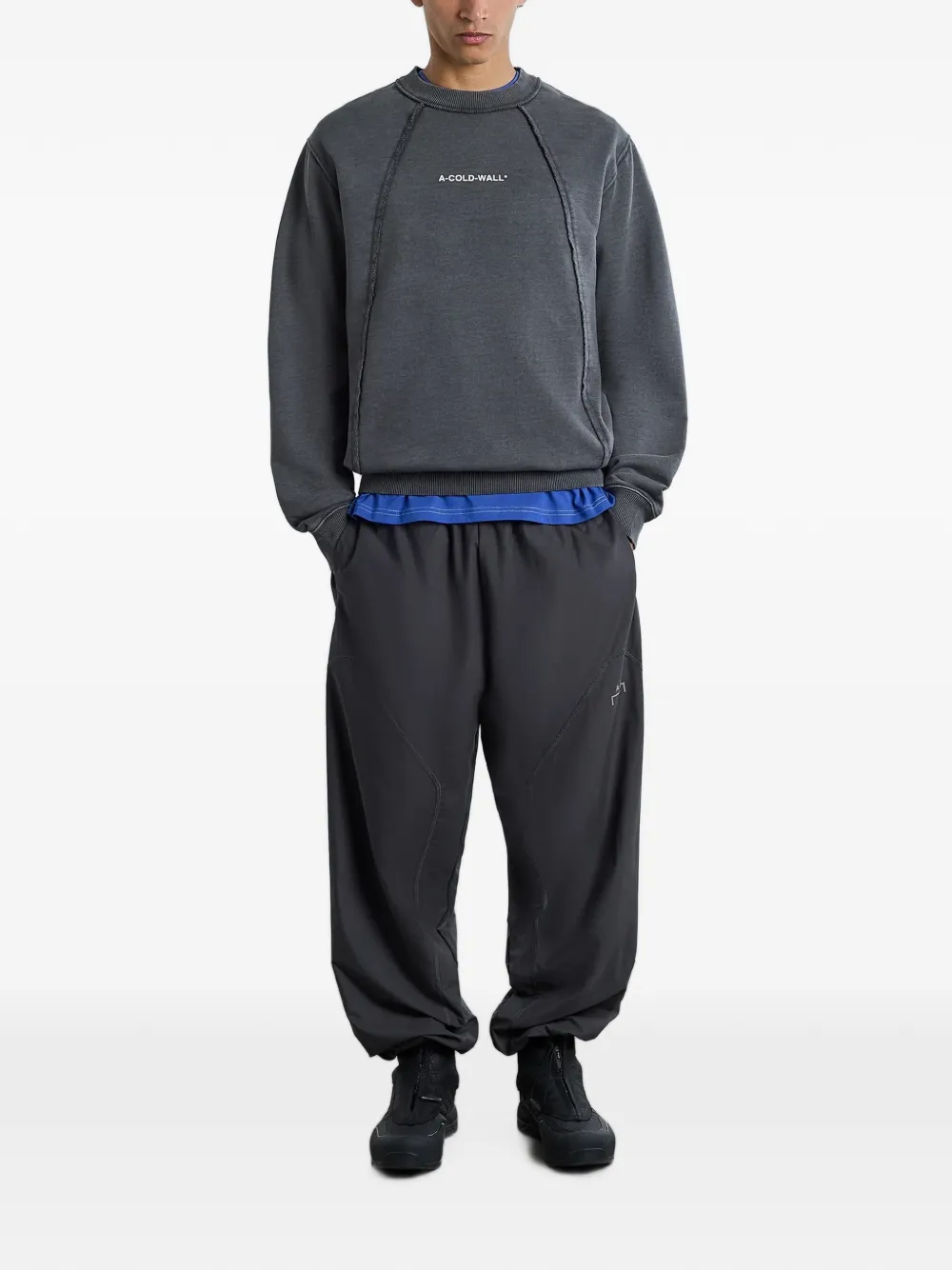 A-COLD-WALL* Trui met gerafelde afwerking en logo-print Grijs