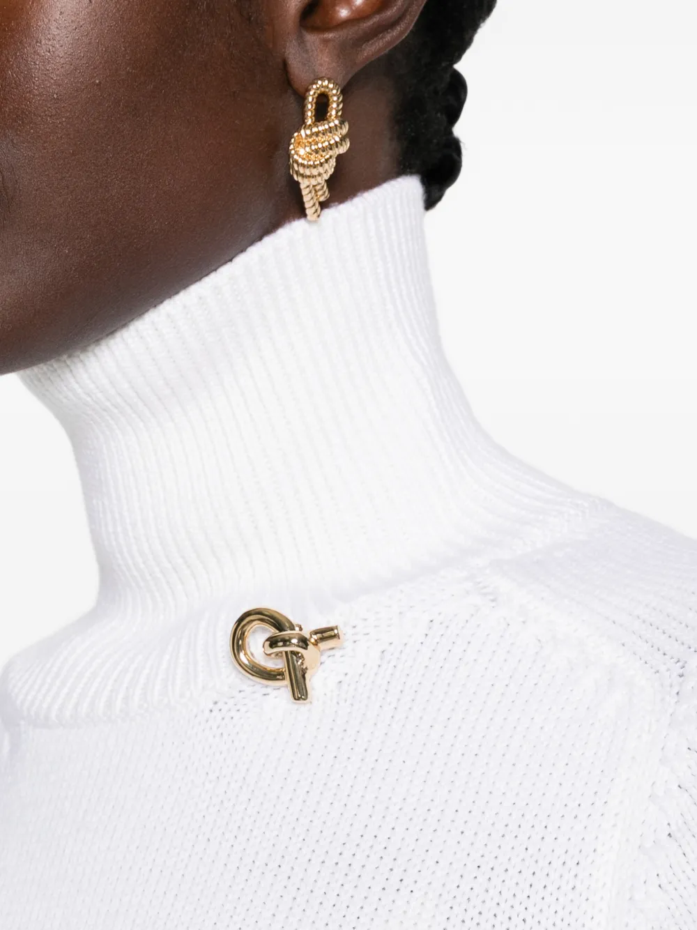 Fabiana Filippi Coltrui met broche Wit