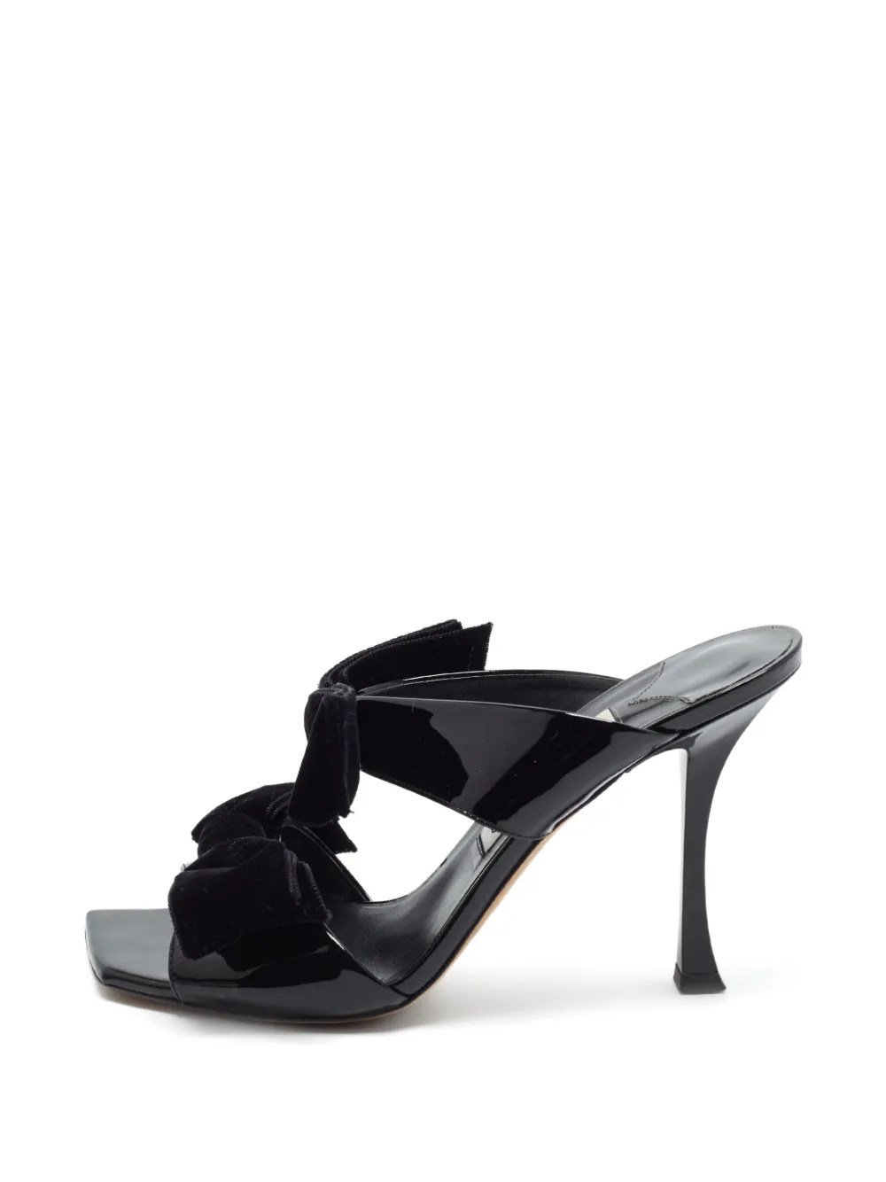 Jimmy Choo Pre-Owned Flaca Sandalen mit Schleife - Schwarz