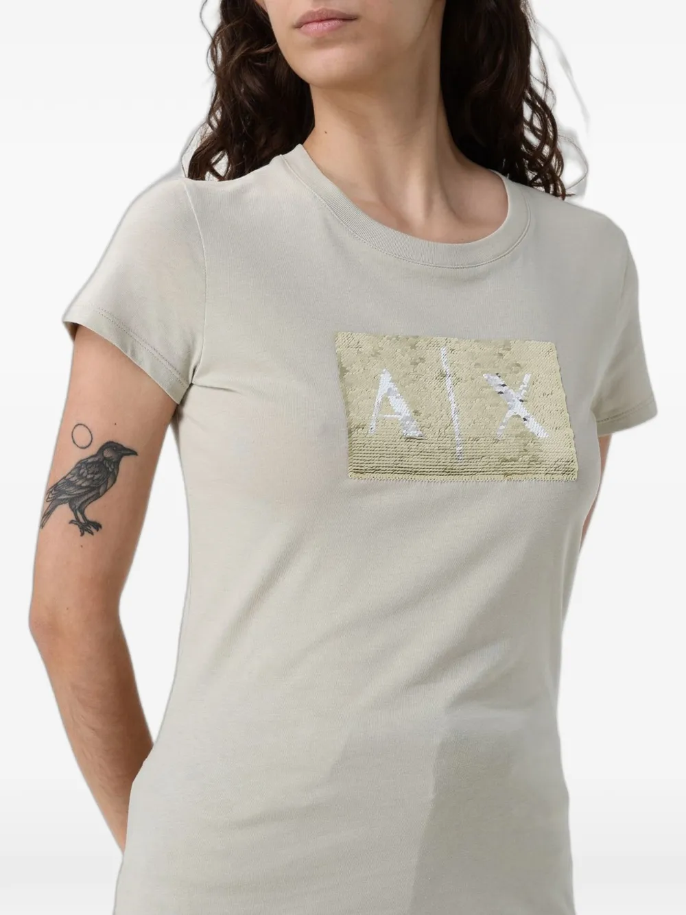 Armani Exchange T-shirt met pailletten logo Beige