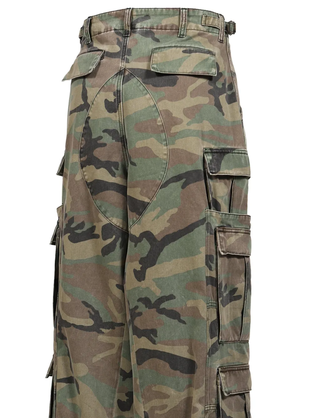 VETEMENTS Merged cargo jeans met camouflage-print Groen