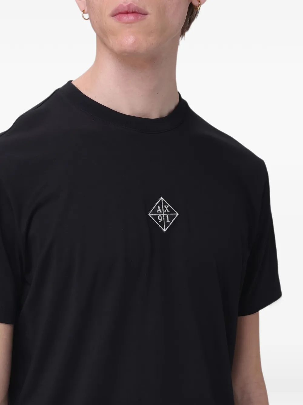 Armani Exchange logo-embroidered cotton T-shirt Zwart