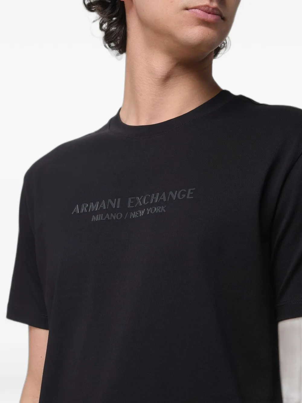 Armani Exchange Katoenen T-shirt met logoprint Zwart