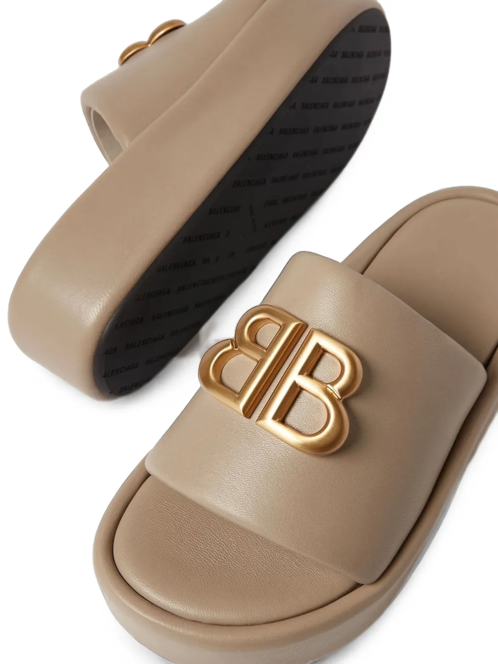 Balenciaga Rise BB leather sandals Beige