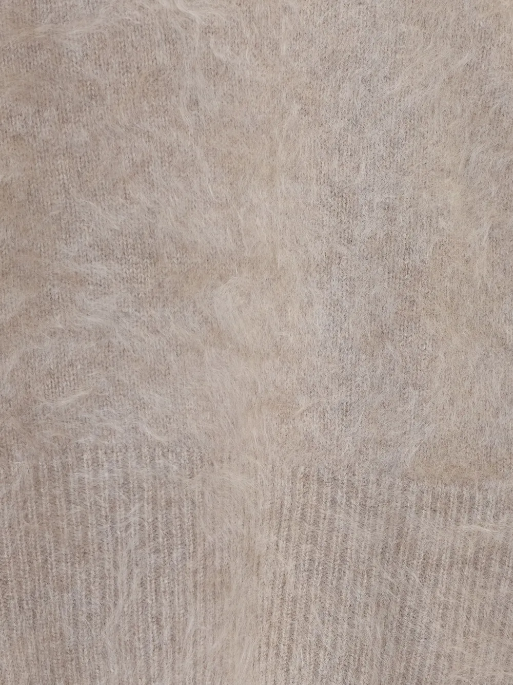 Soft Goat ribbed roll-neck sweater Grijs