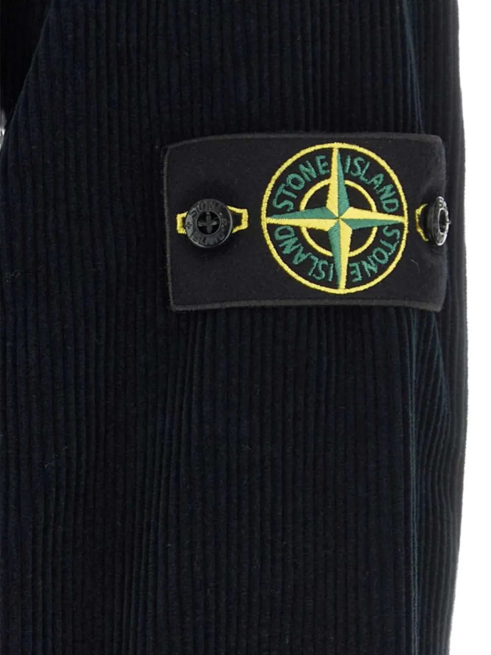 Stone Island 1200016 800 ribfluwelen overhemd van biologisch katoen Zwart