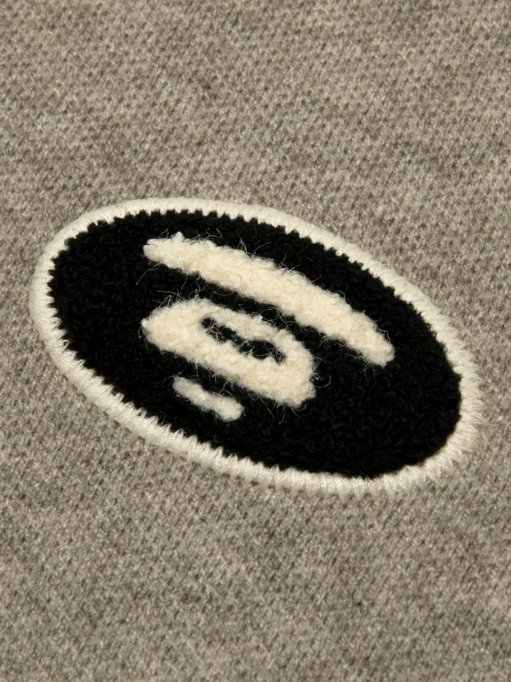 AAPE BY *A BATHING APE Trui met logo-patch en polokraag Grijs