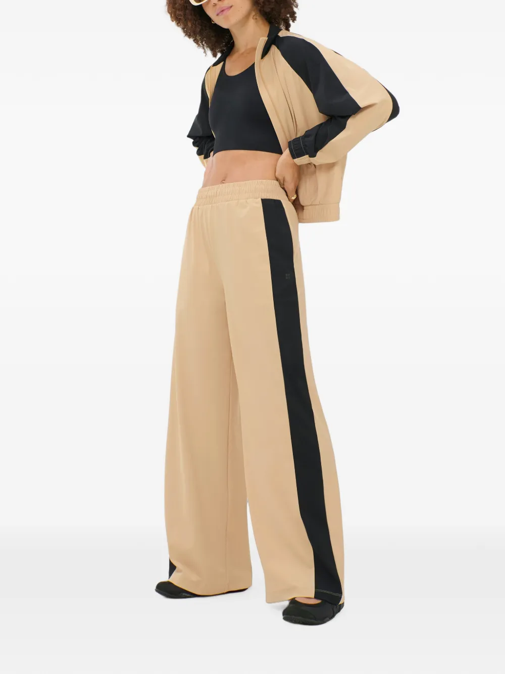 Sweaty Betty Explorer trainingsbroek met zijstreep Beige