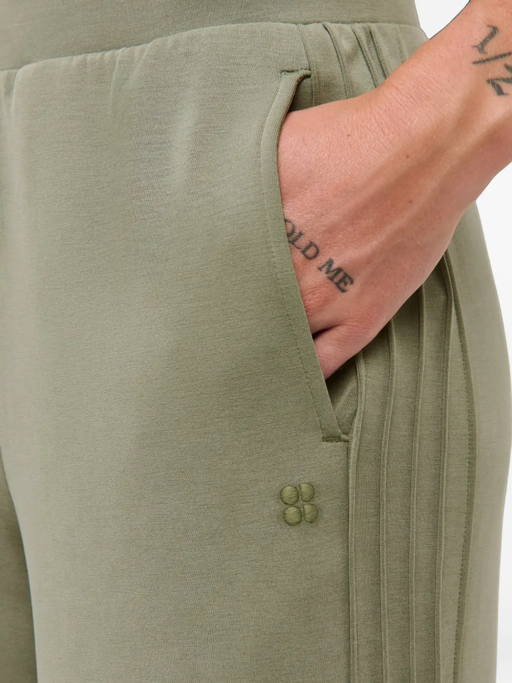 Sweaty Betty Sand Wash trainingsbroek met wijde pijpen en zijstreep Groen