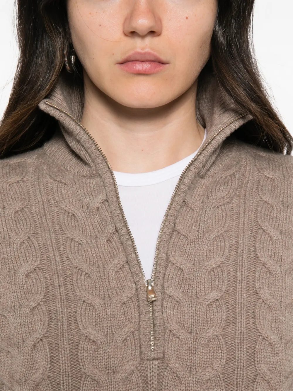 Max Mara Kabelgebreide trui met kwartrits Beige
