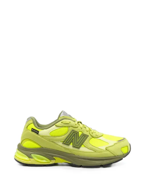 New Balance Gore-Tex panelled sneakers
