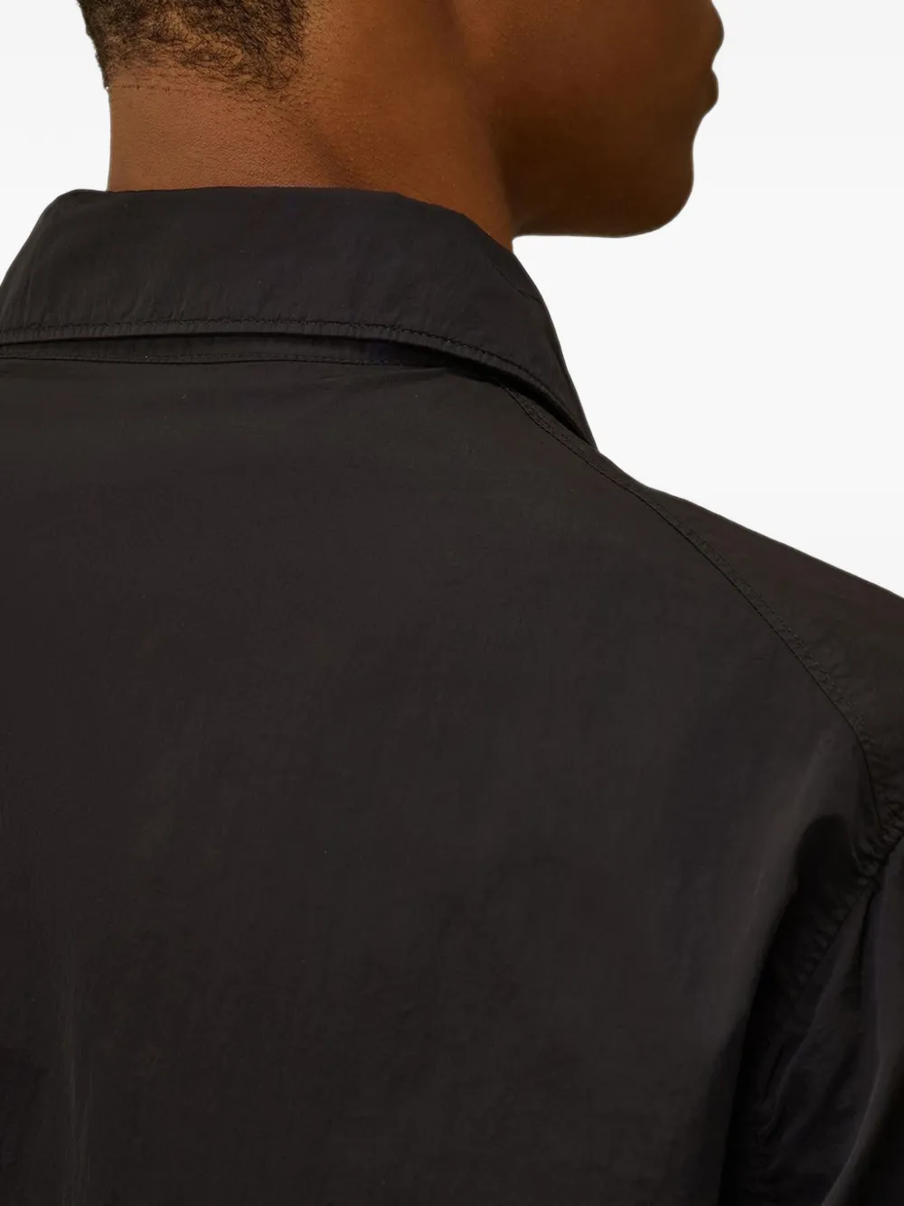 C.P. Company Lens-detail shirtjack met klepzak Zwart