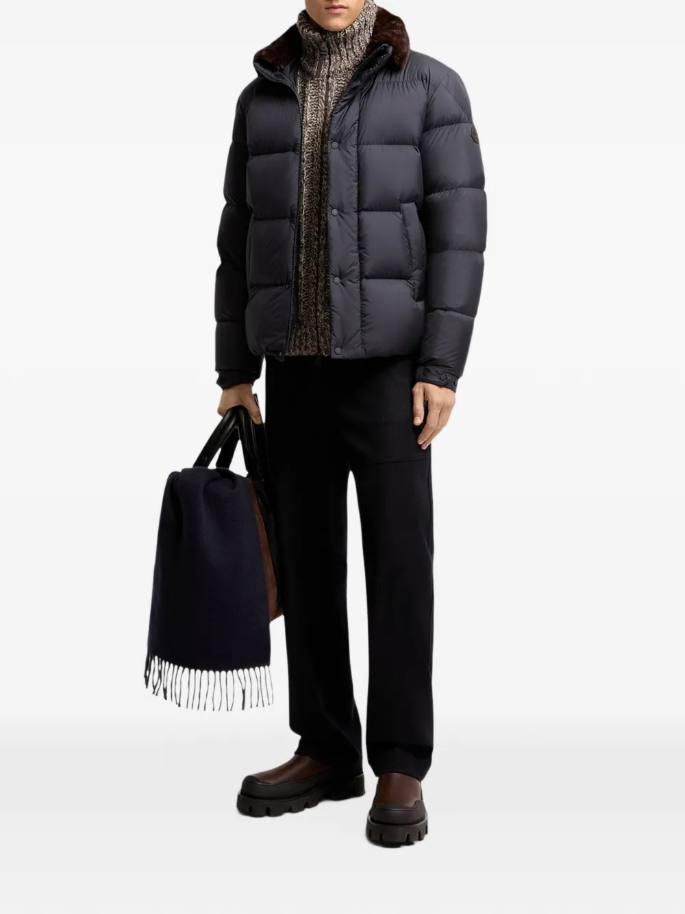Moncler Gewatteerd jack met logo-patch Zwart
