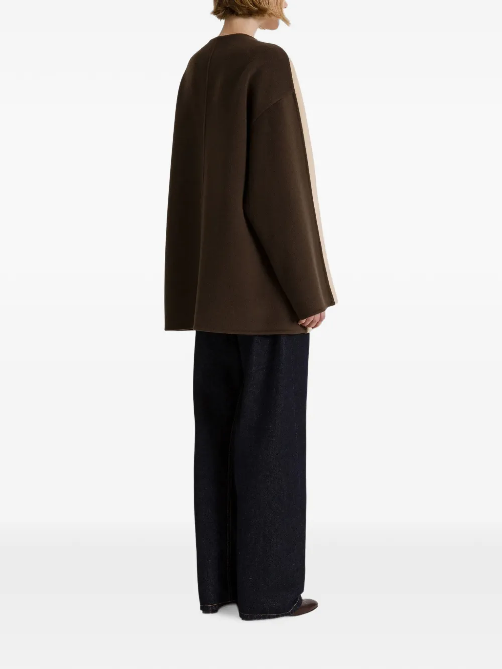 Alberta Ferretti Tweekleurige jas met knopen Beige