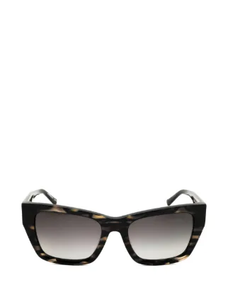 DKNY