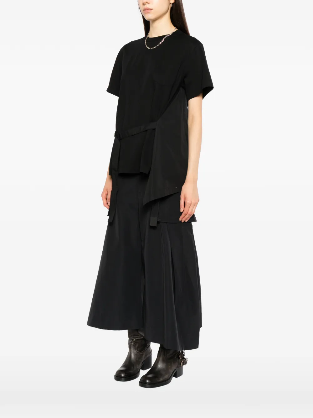 sacai Asymmetrisch T-shirt Zwart