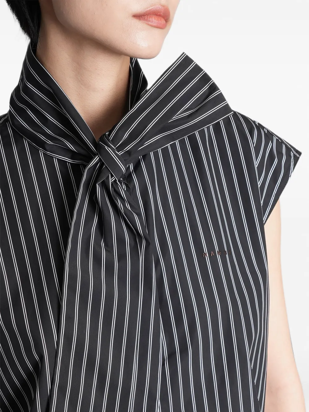 Marni pinstripe-print pussy-bow top Zwart
