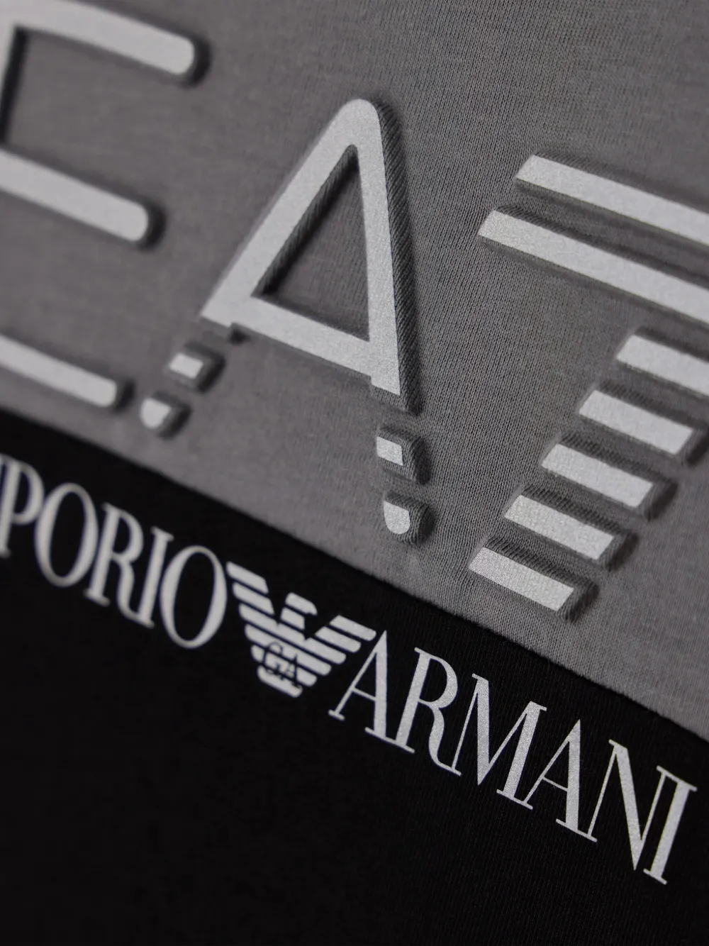 Emporio Armani Kids EA7 T-shirt met logoprint Zwart