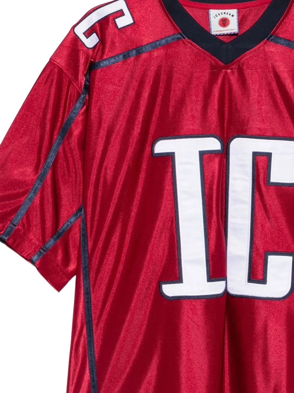 ICECREAM IC Football T-shirt met V-hals en logo-patch Rood