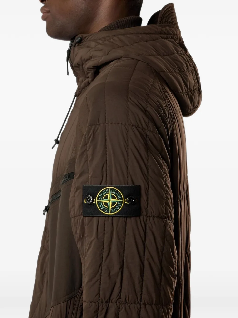 Stone Island 4100015 ultralicht nylon gewatteerd jack Bruin