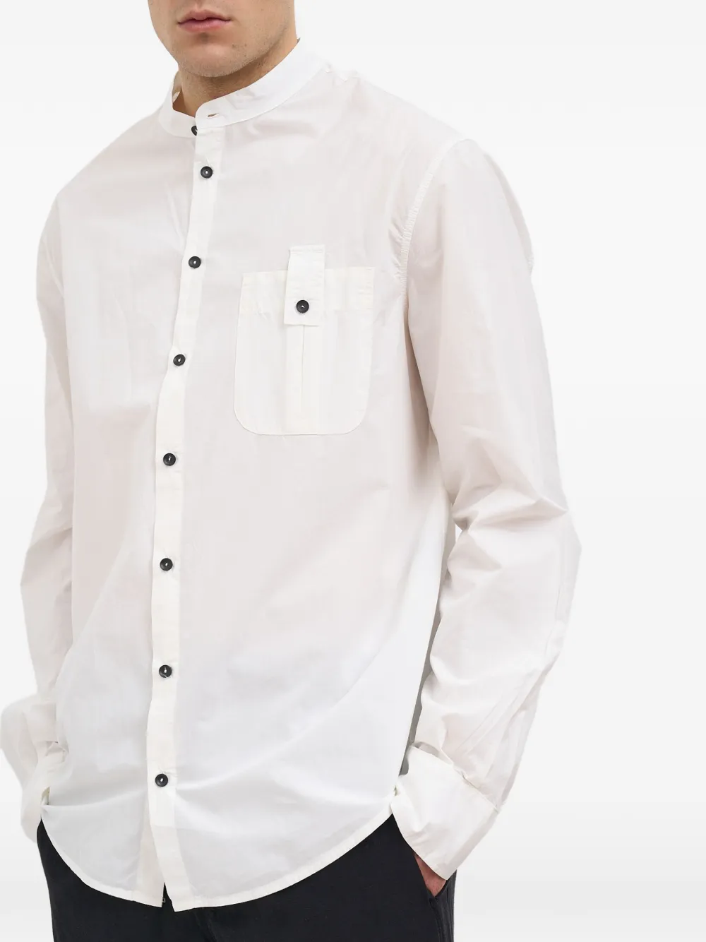 Andrea Ya'aqov mock-neck chest-pocket shirt Wit