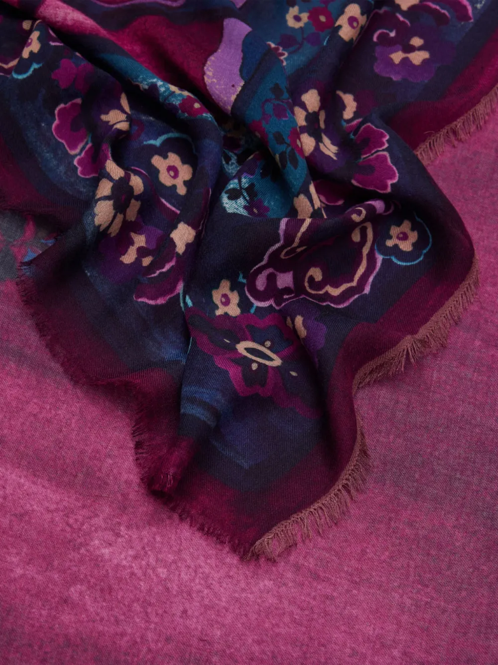 Faliero Sarti Pink Carpet floral-print frayed scarf Paars