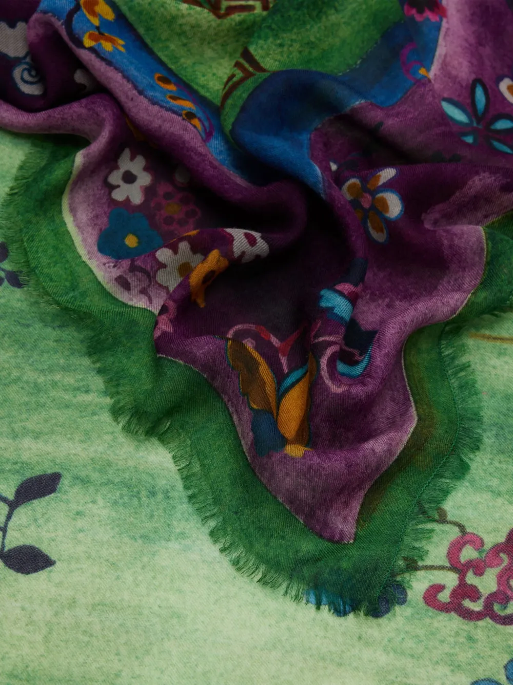 Faliero Sarti Green Carpet Persian-print frayed scarf Groen