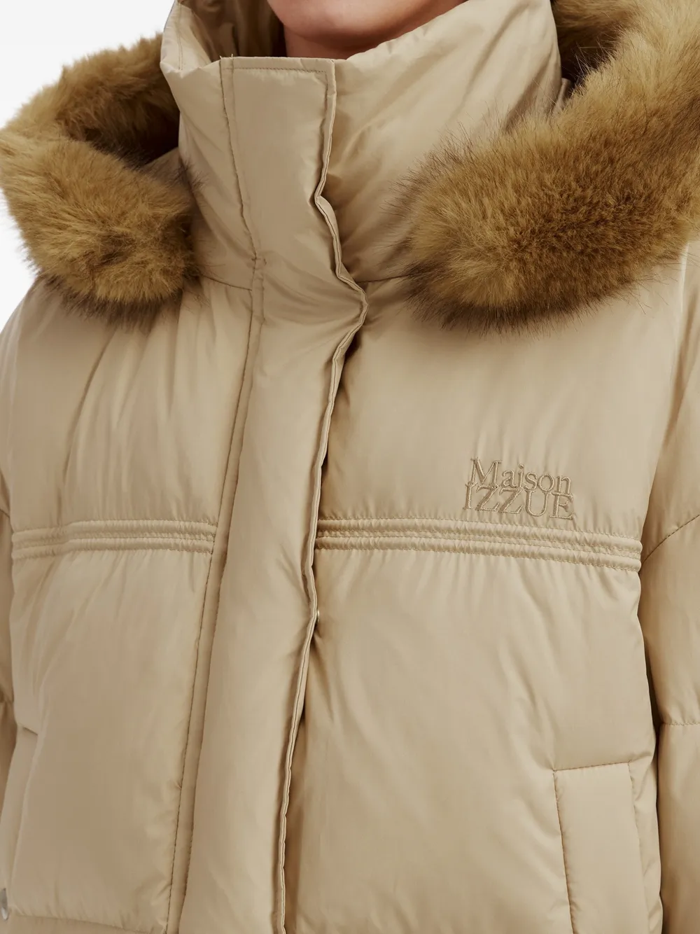 izzue Gewatteerd jack Beige