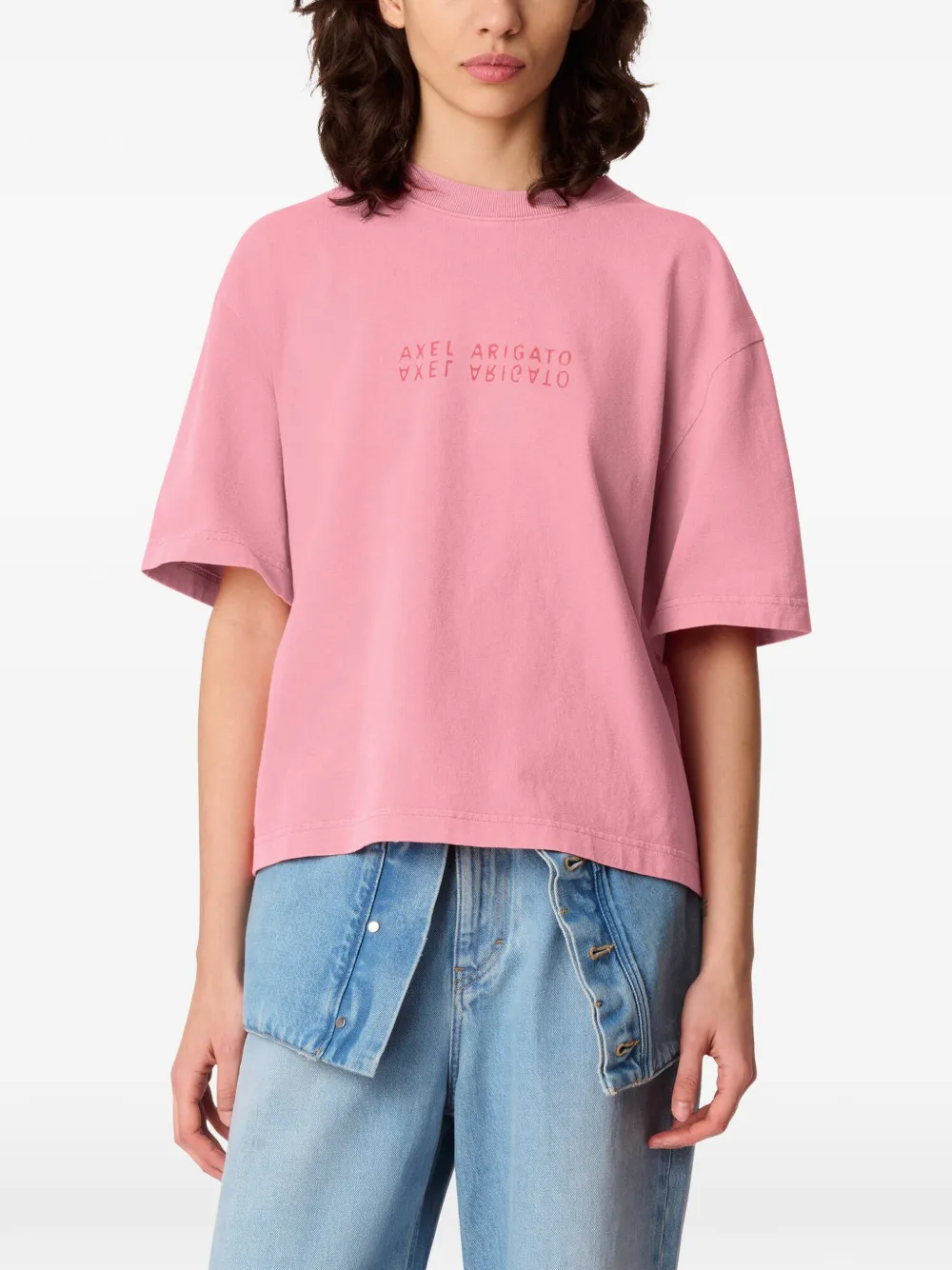 Axel Arigato T-shirt met Reflection logoprint Roze
