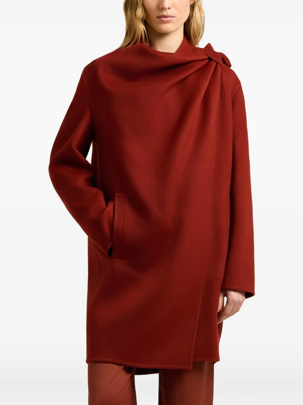 Kiton asymmetric-draping coat Rood