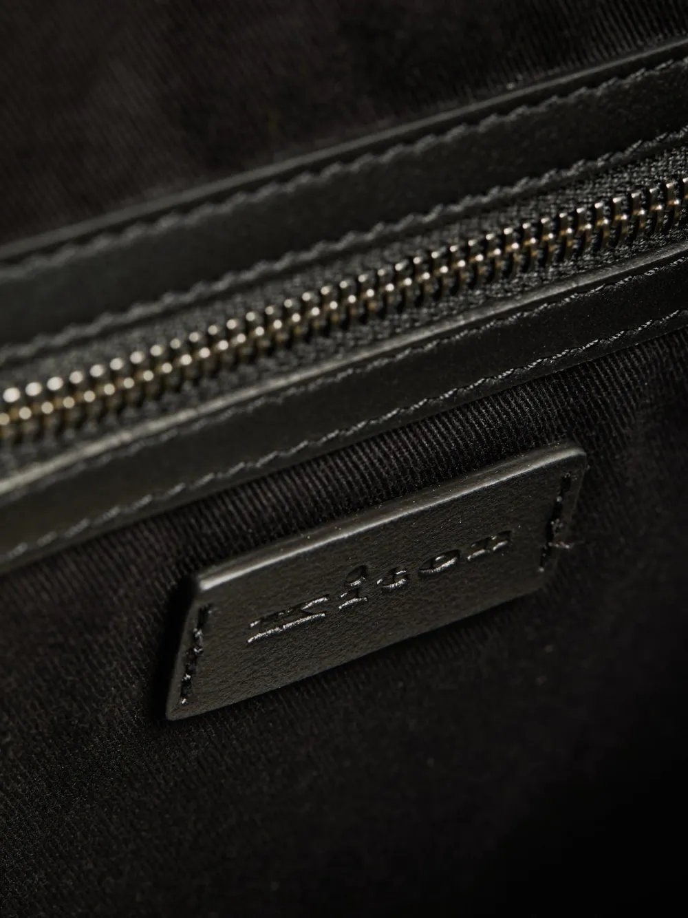 Kiton Shopper met gesp Zwart