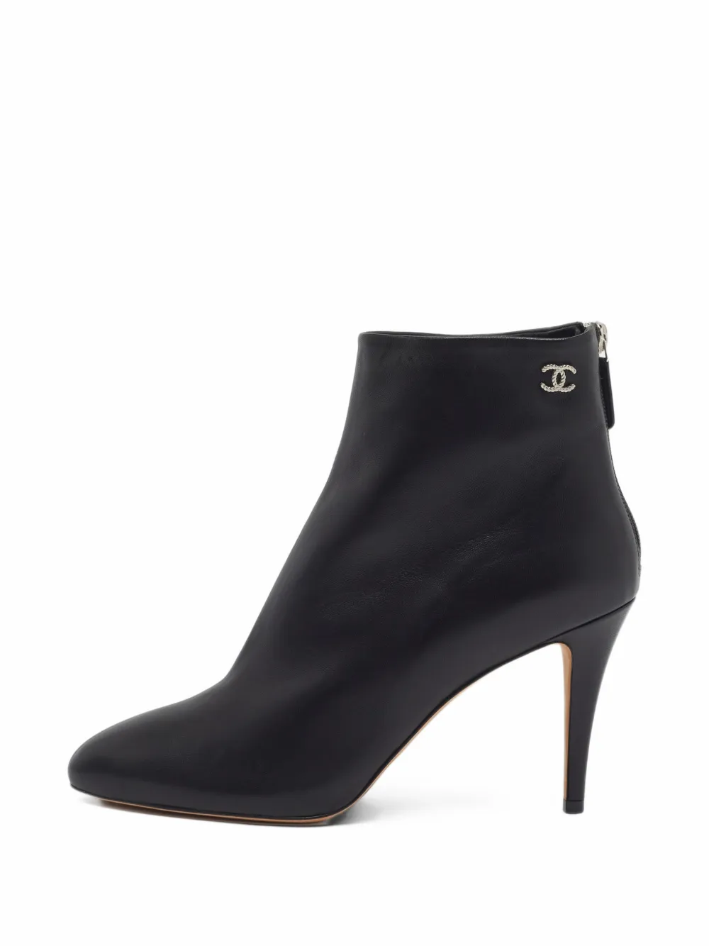 Pre-owned Chanel Cc Ankle Boots In Black