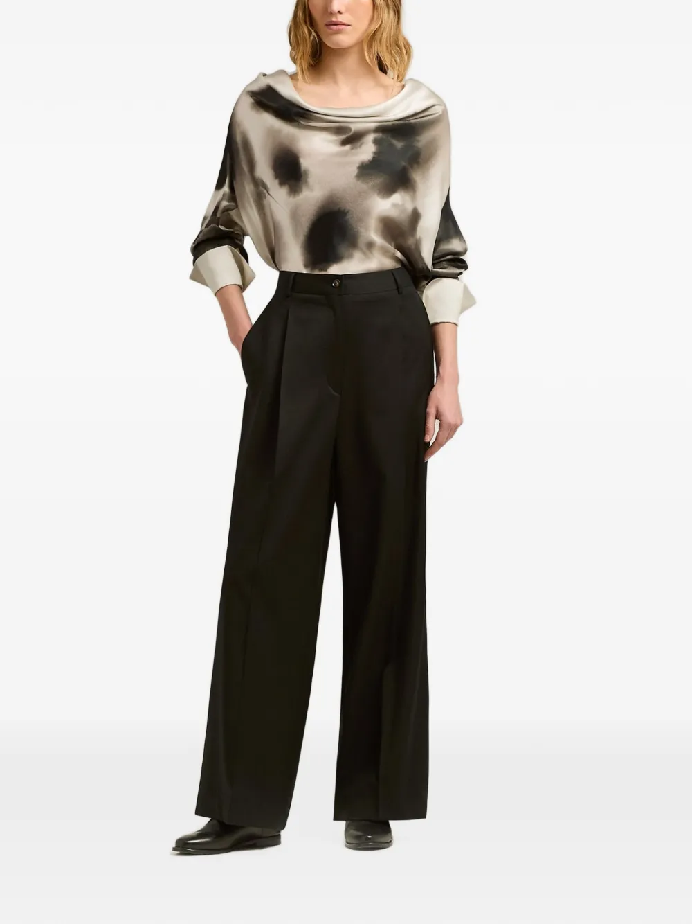 Kiton belt-loop pleated palazzo pants Zwart