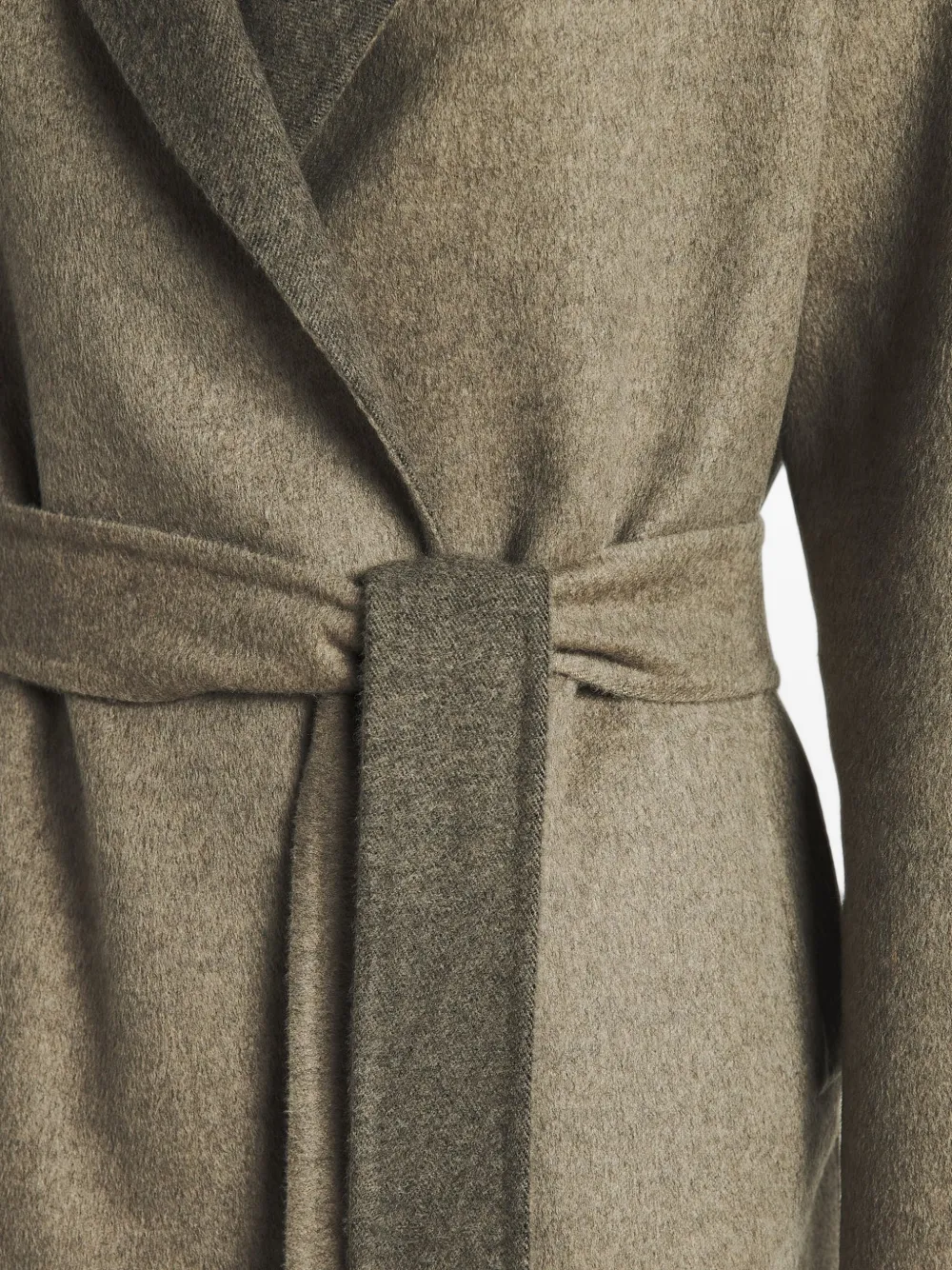 Kiton belted wide-lapel coat Grijs