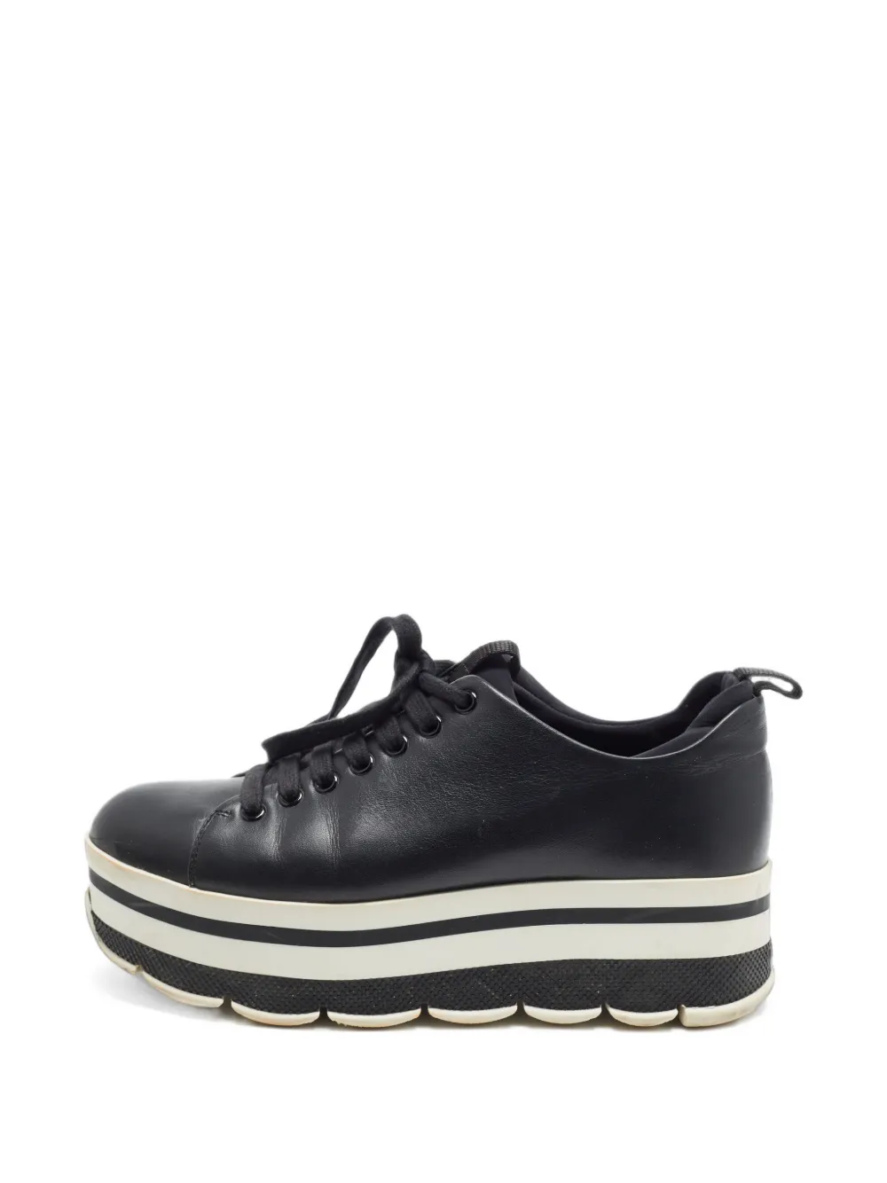 Prada Pre-Owned round-toe platform sneakers - Schwarz