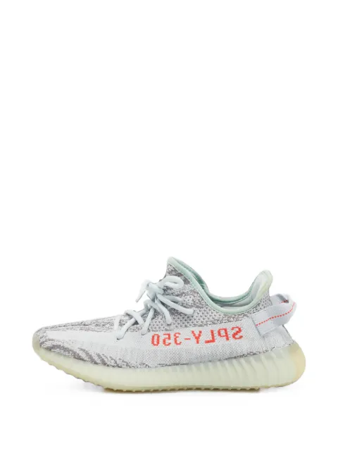 adidas Yeezy Boost 350 V2 low-top sneakers