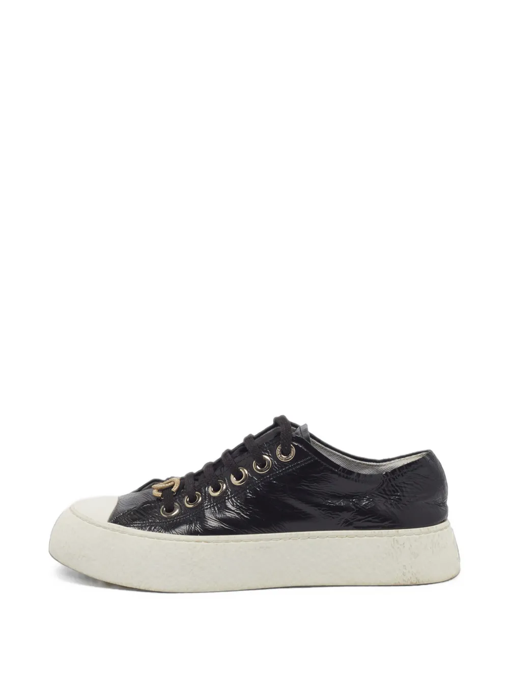 Pre-owned Chanel Cc Lace-up Sneakers In Black