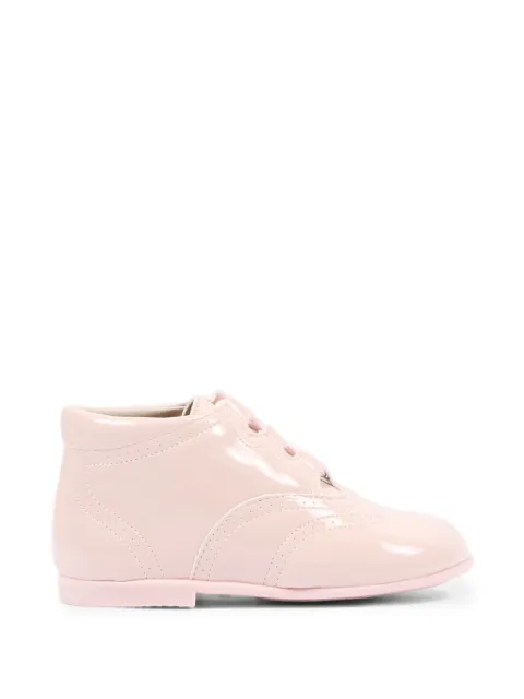 Pisamonas botas con detalles casuales