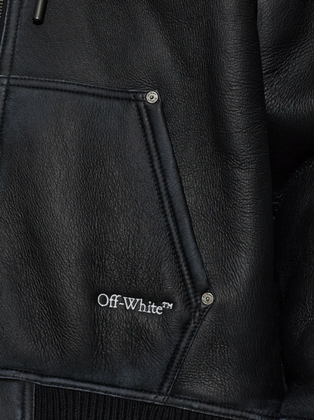 Off-White Jack met lammy voering Zwart