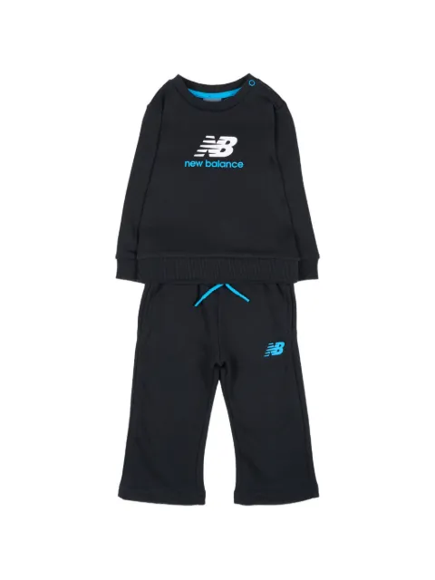 New Balance Kids traje deportivo de pants con logo estampado