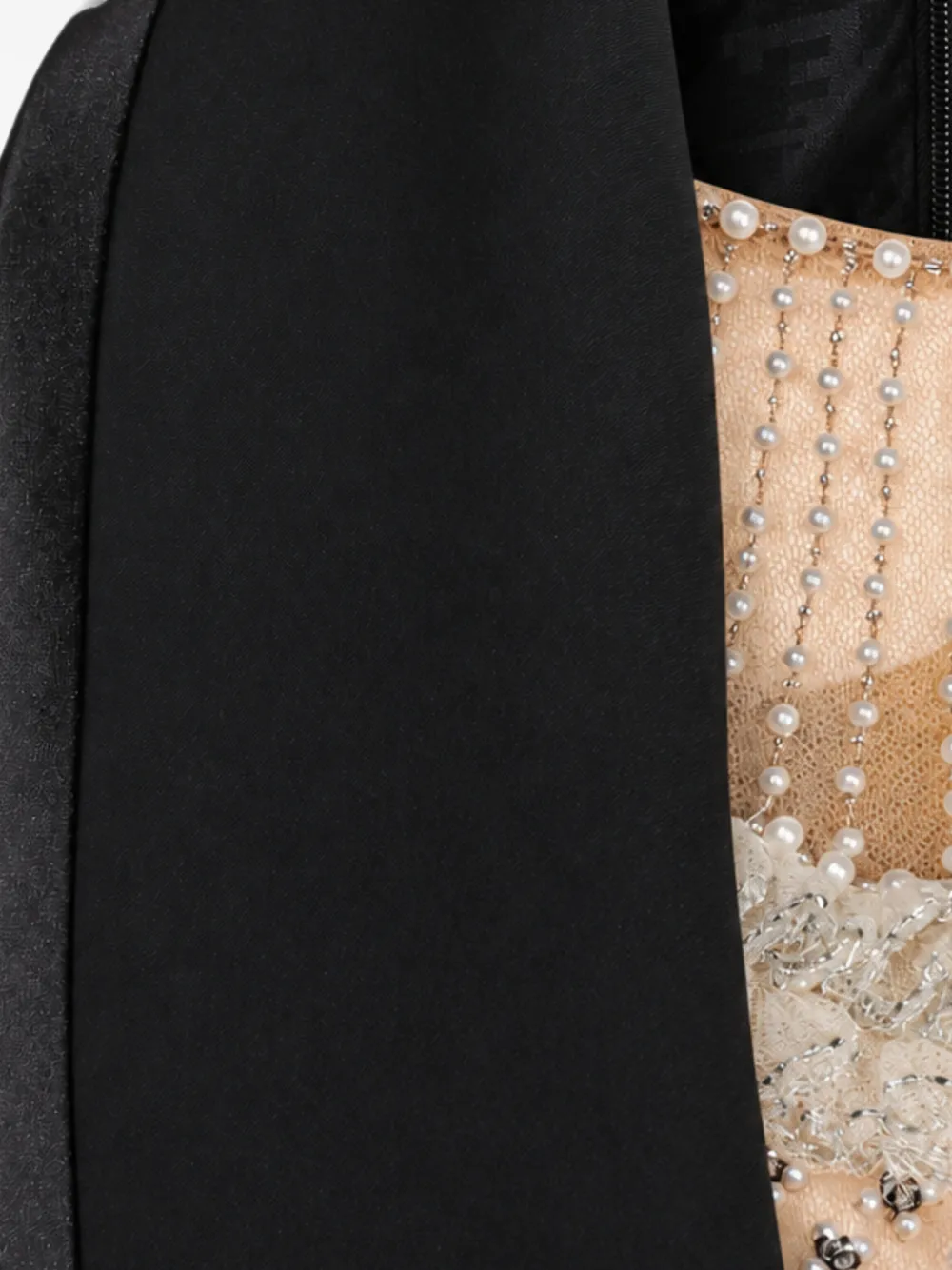 Elisabetta Franchi Red Carpet dress in lightweight crêpe fabric with embroideries Zwart
